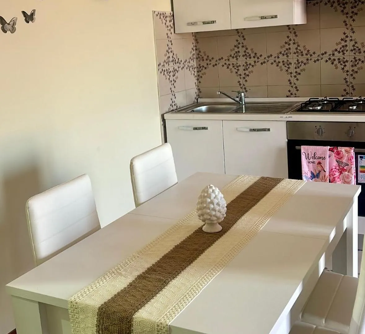 Appartamento Giardini Naxos Butterflies Home Schiso